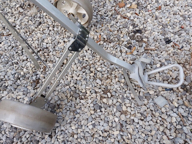 Golf Pull Cart Caddy Older Folding Aluminum 2 Wheel - photo 3