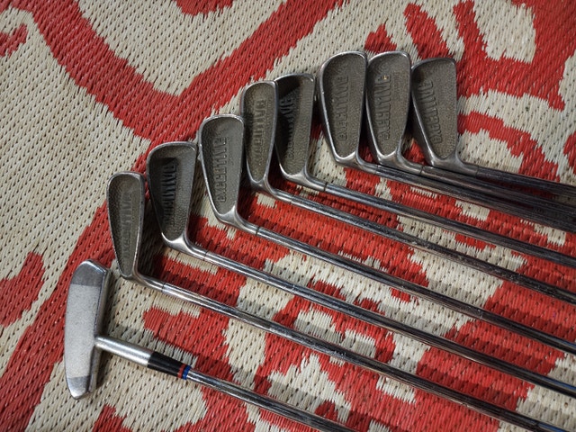 9 Left Handed Golf Club Set - Spalding Executive