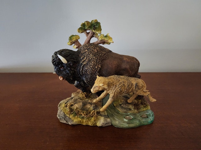 Bison Buffalo & Calf Statue 8'' x 7'' - photo 2