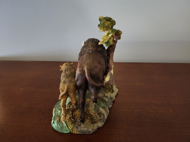 Bison Buffalo & Calf Statue 8'' x 7'' - photo 4
