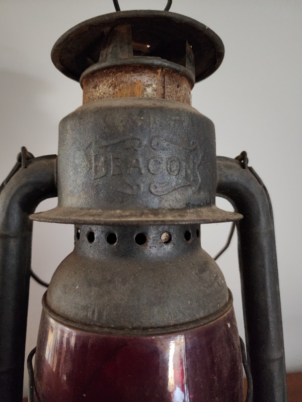 GSW Beacon Wind Proof Globe Kerosene Lantern early 1900s - photo 2