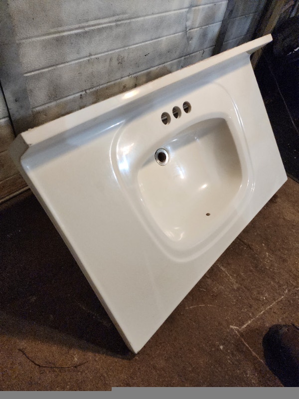 White Composite Solid Sink 37'' x 22'' - photo 2