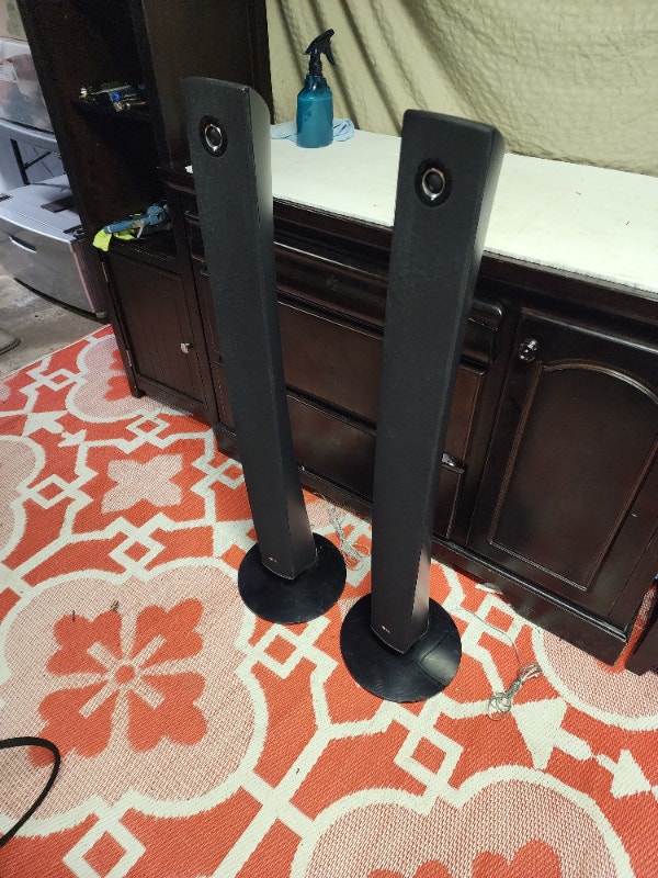 LG Tower Speakers Set 310W 4 OHM SH94PA-F