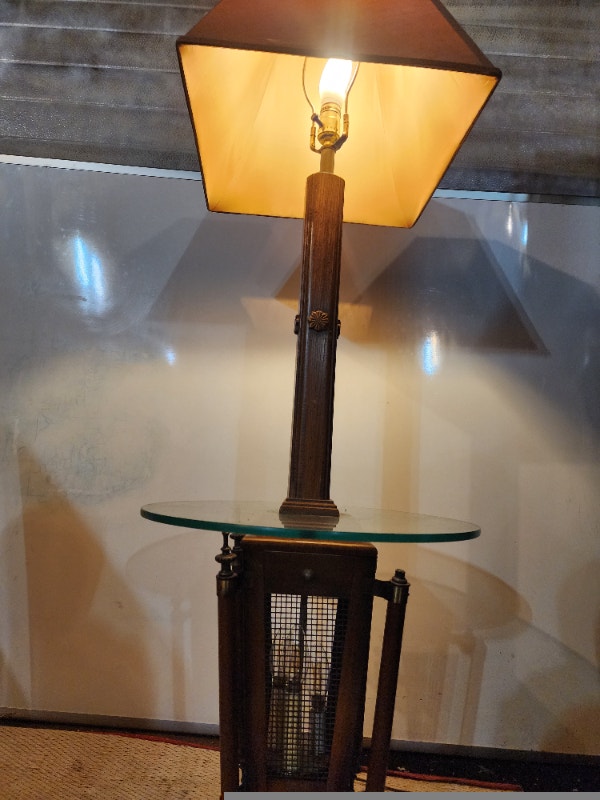 Vintage Standing Lamp Table - photo 3