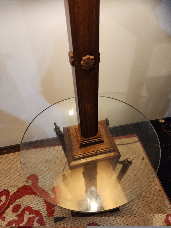 Vintage Standing Lamp Table - photo 5