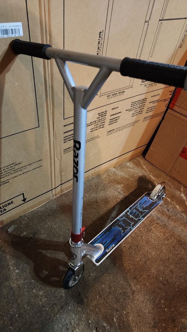 Razer Aluminum Scooter - photo 3