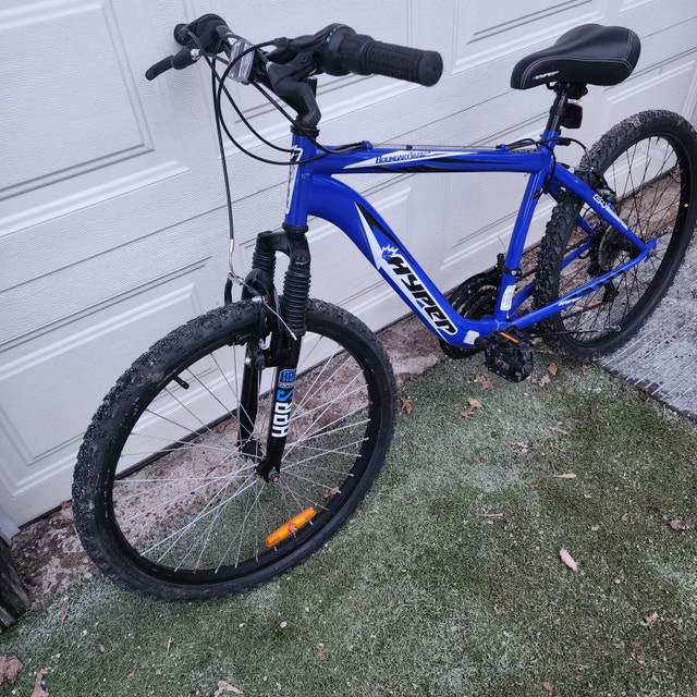 24'' Wheel Hyper Blue Bicycle Boundry Trail Mountain Bike - photo 2