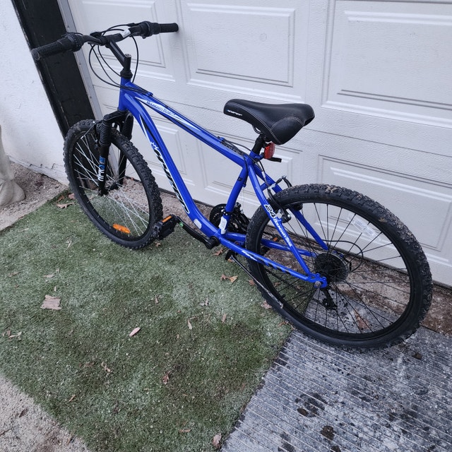 24'' Wheel Hyper Blue Bicycle Boundry Trail Mountain Bike - photo 3