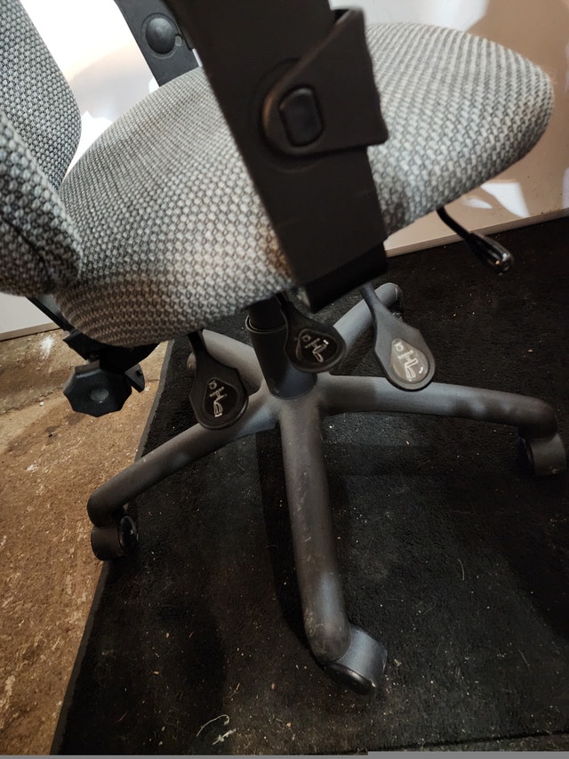 Gray Office Chair - Adjustable, Reclining, Rocking, Rolling - photo 5