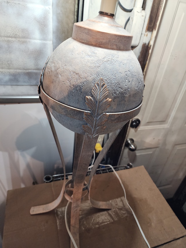 2 Lamps matching white heavy metal - photo 5