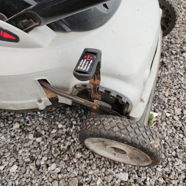 Craftsman 18" 12 Amp Electric Lawnmower - photo 5