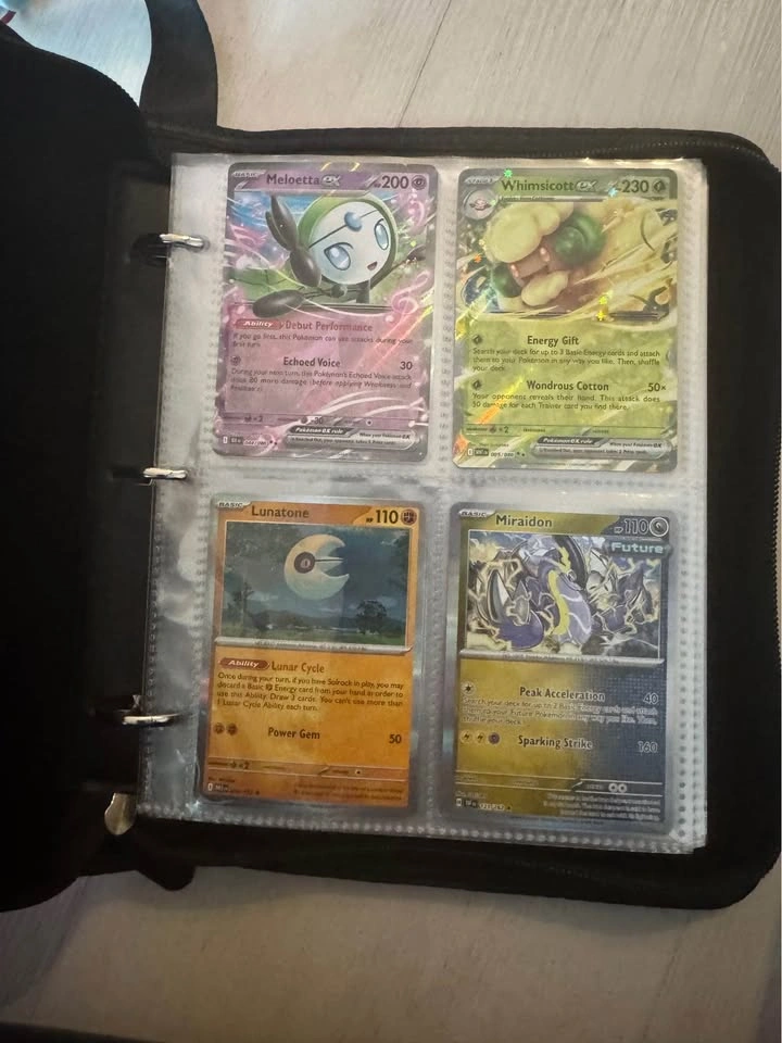 Filled Pokémon card binder - photo 3