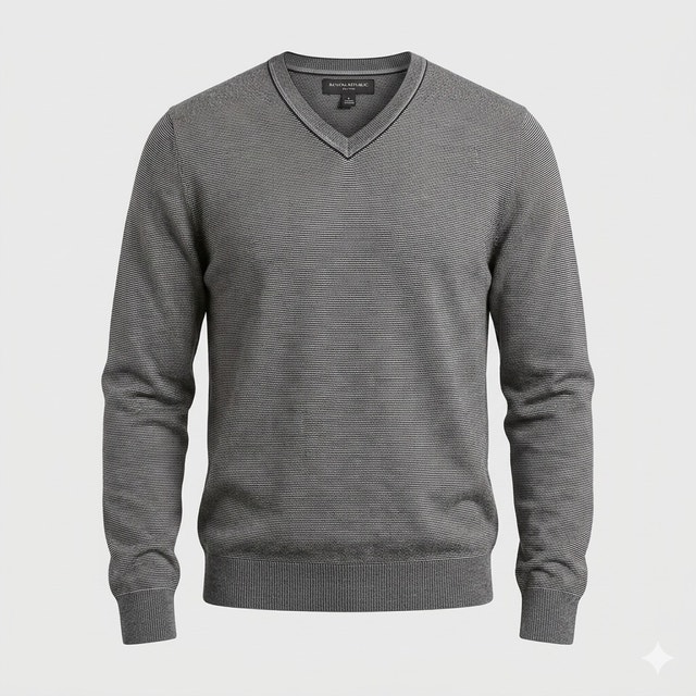 Banana Republic Men's Grey Luxe Blend V-Neck Sweater - Large