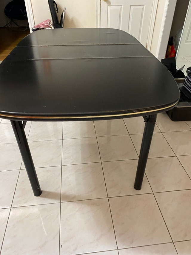 Dining table - photo 2