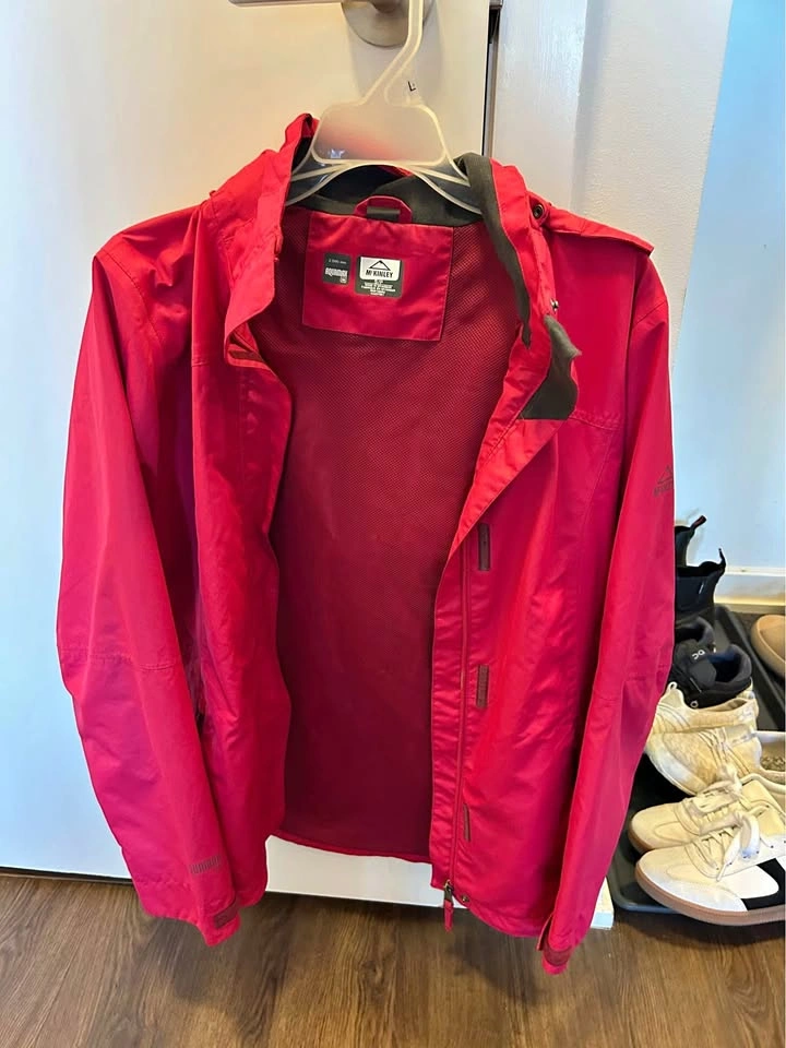 Womens Mckinley pink windbreaker jacket size small