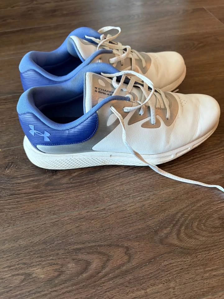 Under Armour women’s golf shoes size 8.5 - photo 2