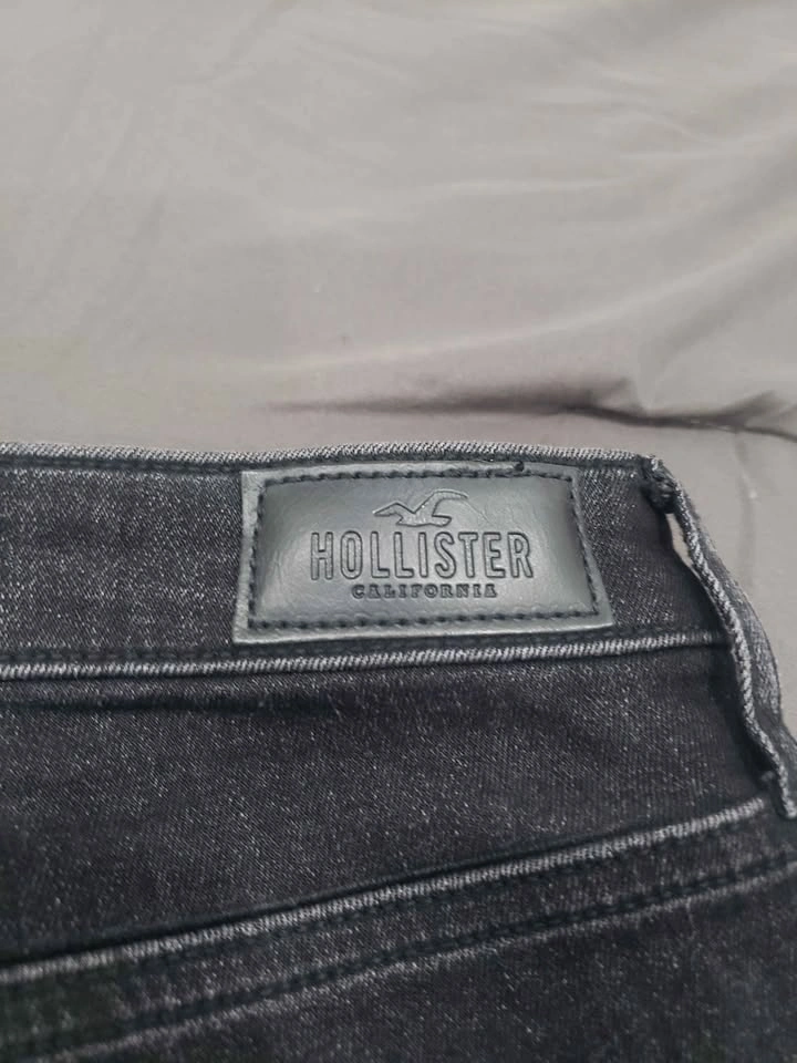 Hollister Ultra High-Rise Super Skinny Ripped Black Jeans W29 L2 - photo 5