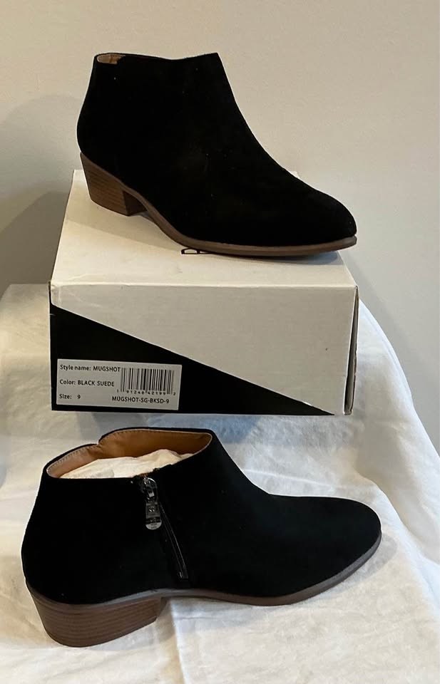 Black Ankle Boots - photo 3