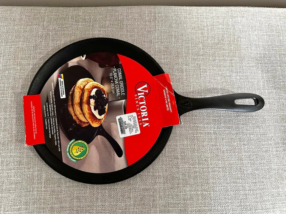 Victoria 10.5 inch Comal Griddle