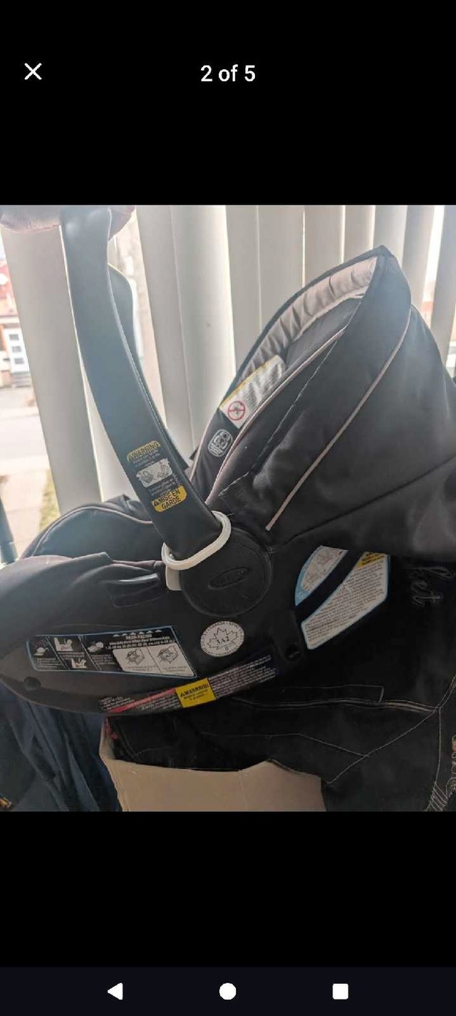 Graco infant carrier and base