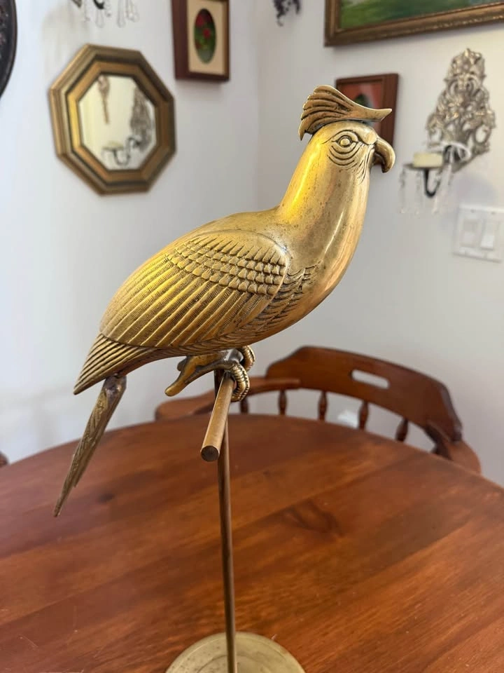 Brass Parrot on Perch Figurine - photo 2