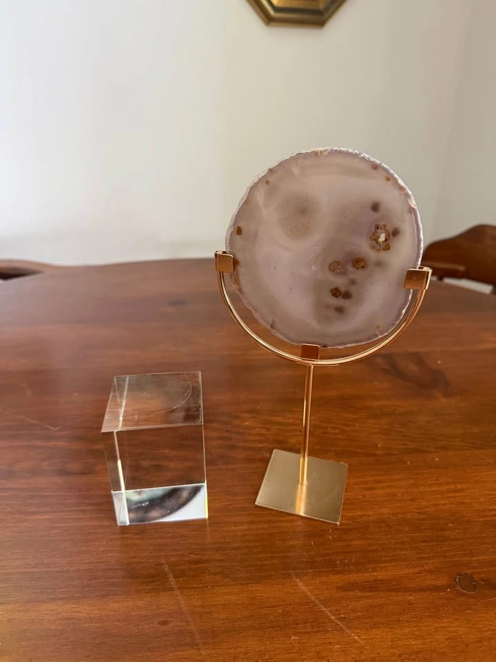 Polished Agate Slice Mounted on Metal Stand - photo 3