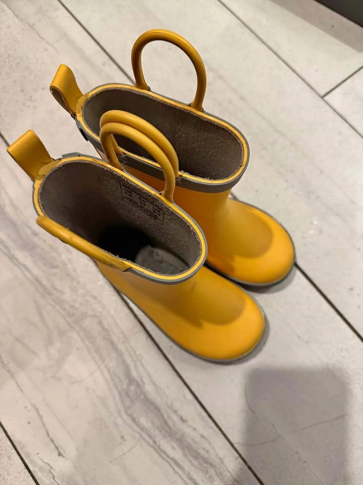 Jan and Jul toddler puddle-dry rain boots - size 6.5