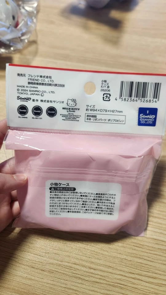 Hello Kitty Accessory Case - photo 2