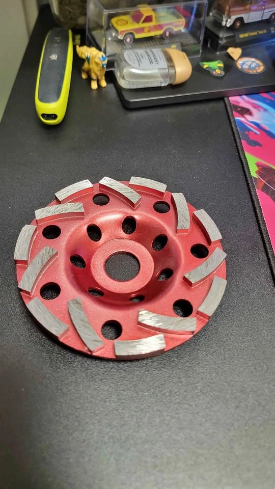 Diamond for grinding concrete 5"