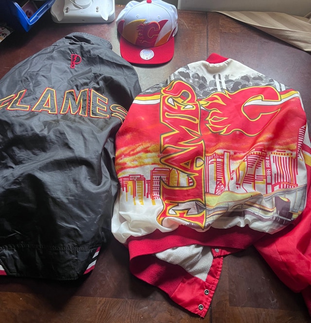 NHL Collectables and Memorabilia - OBO All offers accepted - photo 3