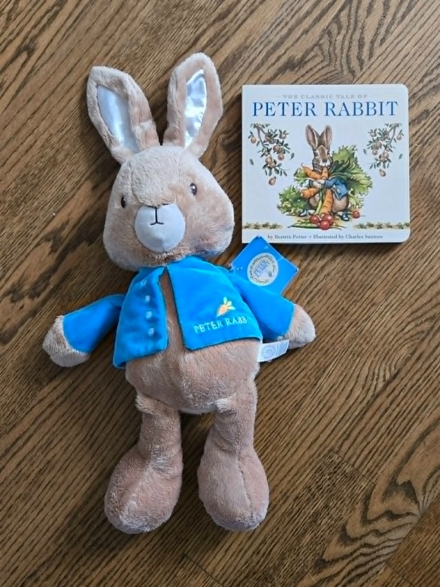 Peter Rabbit Stuffed Bunny + Book