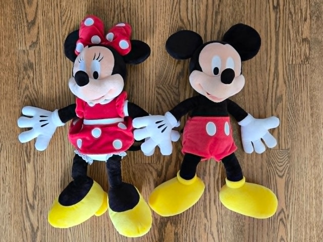 Plush Mickey and Minnie Mouse Stuffed Toys