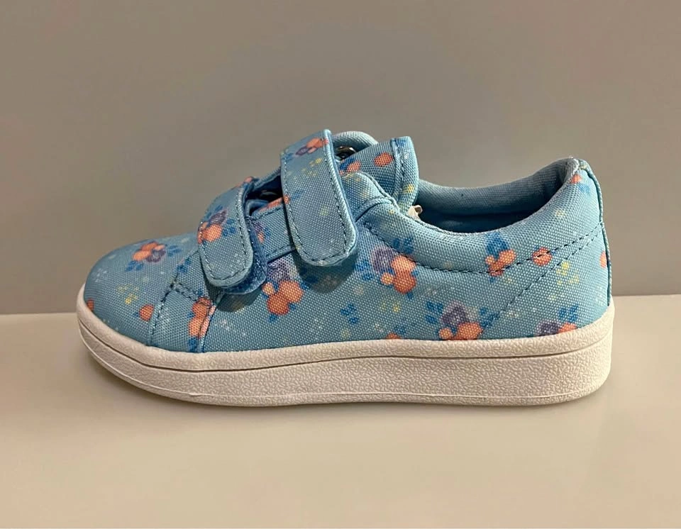 New Toddler Girls Blue Runners NIB