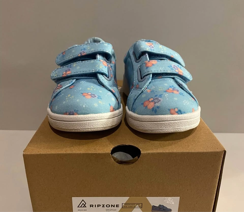 New Toddler Girls Blue Runners NIB - photo 3