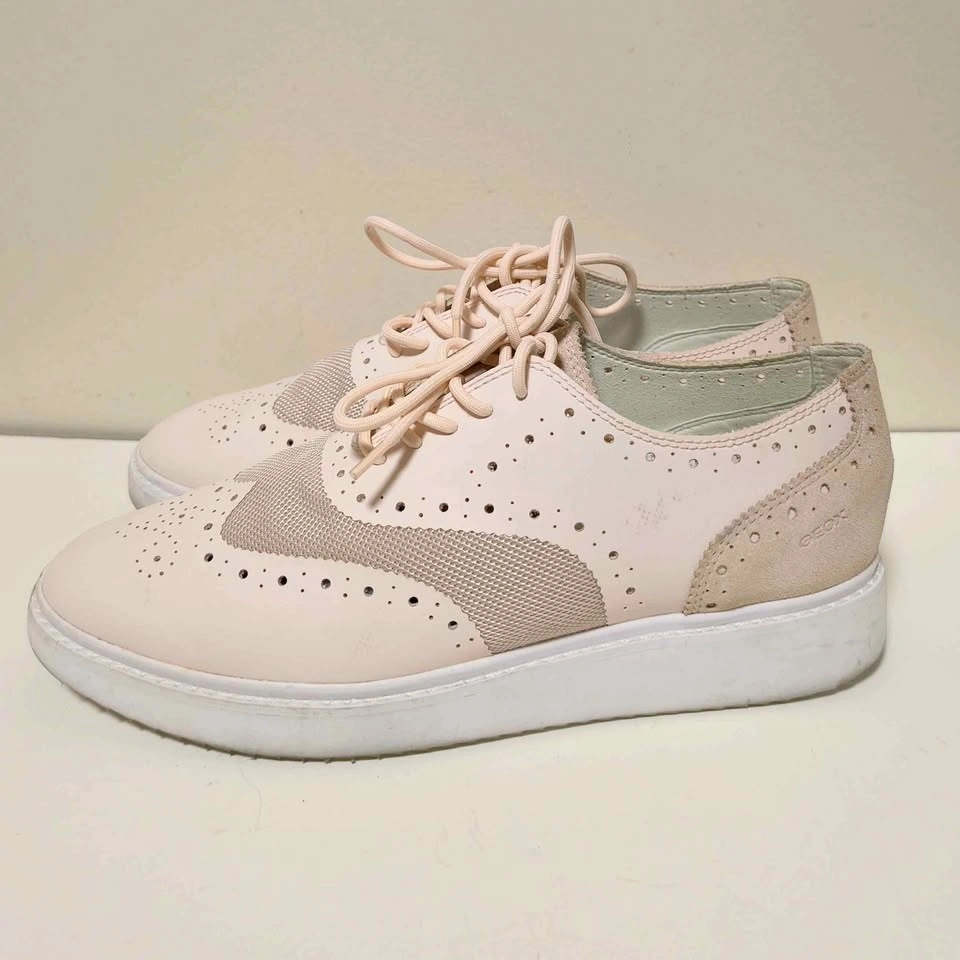 GEOX Pink Oxford Sneakers Sz 9.5