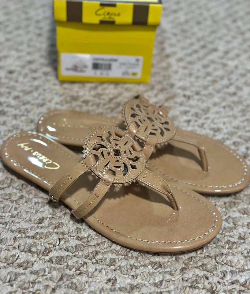 Circus by Sam Edelman Tan Patent Medallion Thong Sandals
