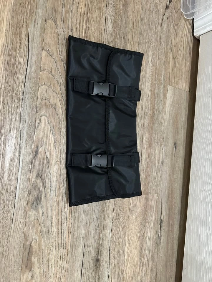 NEW Black Roll Up Travel Toiletry Bag Clear Pockets - photo 3