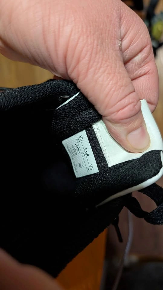 Size 11 Sparkling Sneakers - photo 4