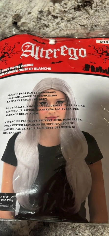Wigs. Brand new. Long black and long grey - photo 3