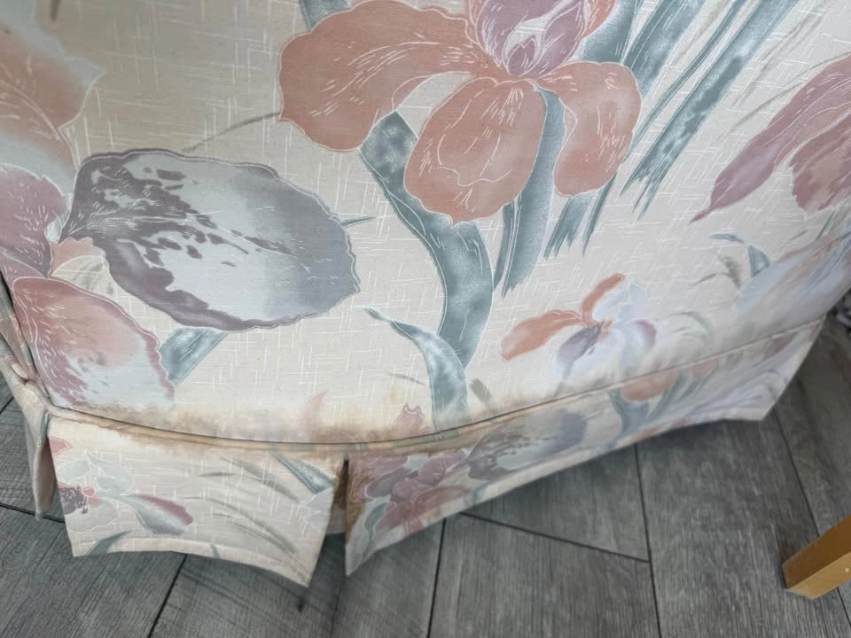 Sofa with floral pattern - photo 2