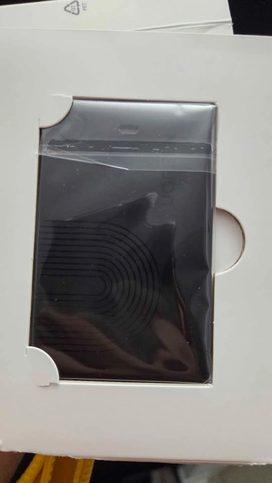 UGREEN FineTrack Slim Wallet Tracker Card (iOS Only) - photo 3