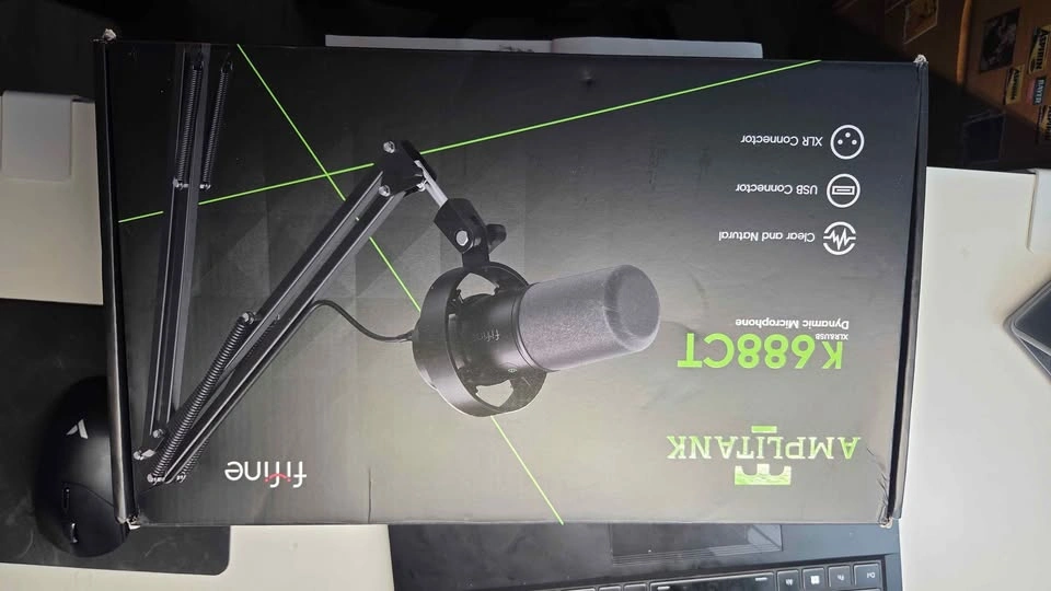 FIFINE Dynamic Microphone w/ Boom Arm (XLR/USB) - photo 2