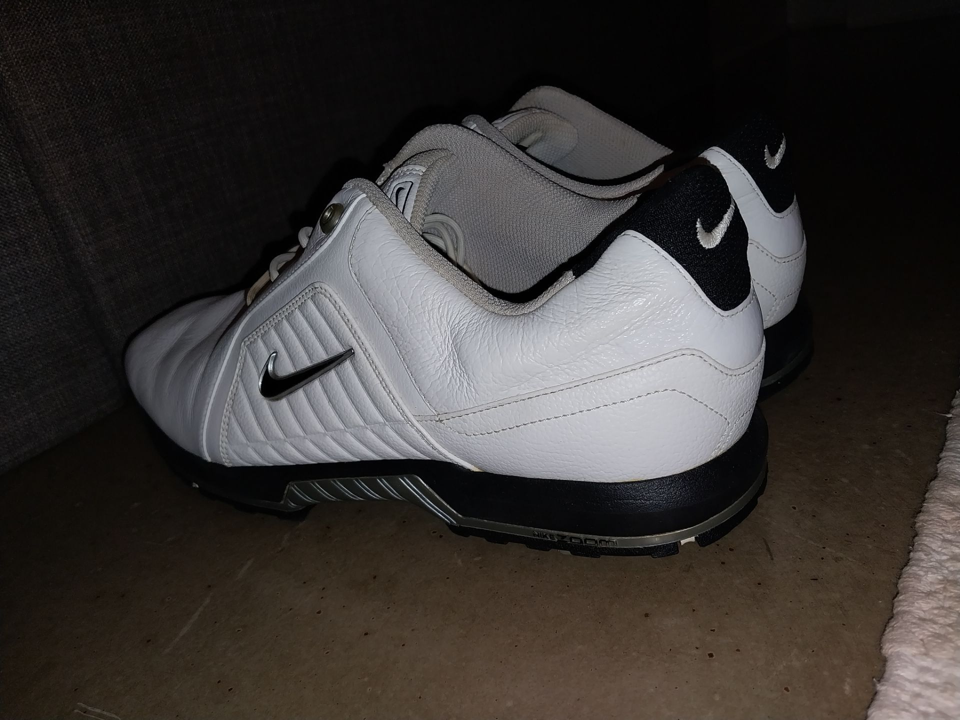 White Nike Men's US 11.5 Shoes - photo 2