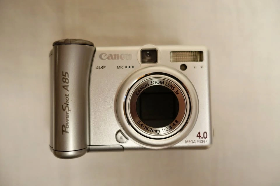Canon PowerShot A85 Digital Camera (AS-IS/Parts/Repair)