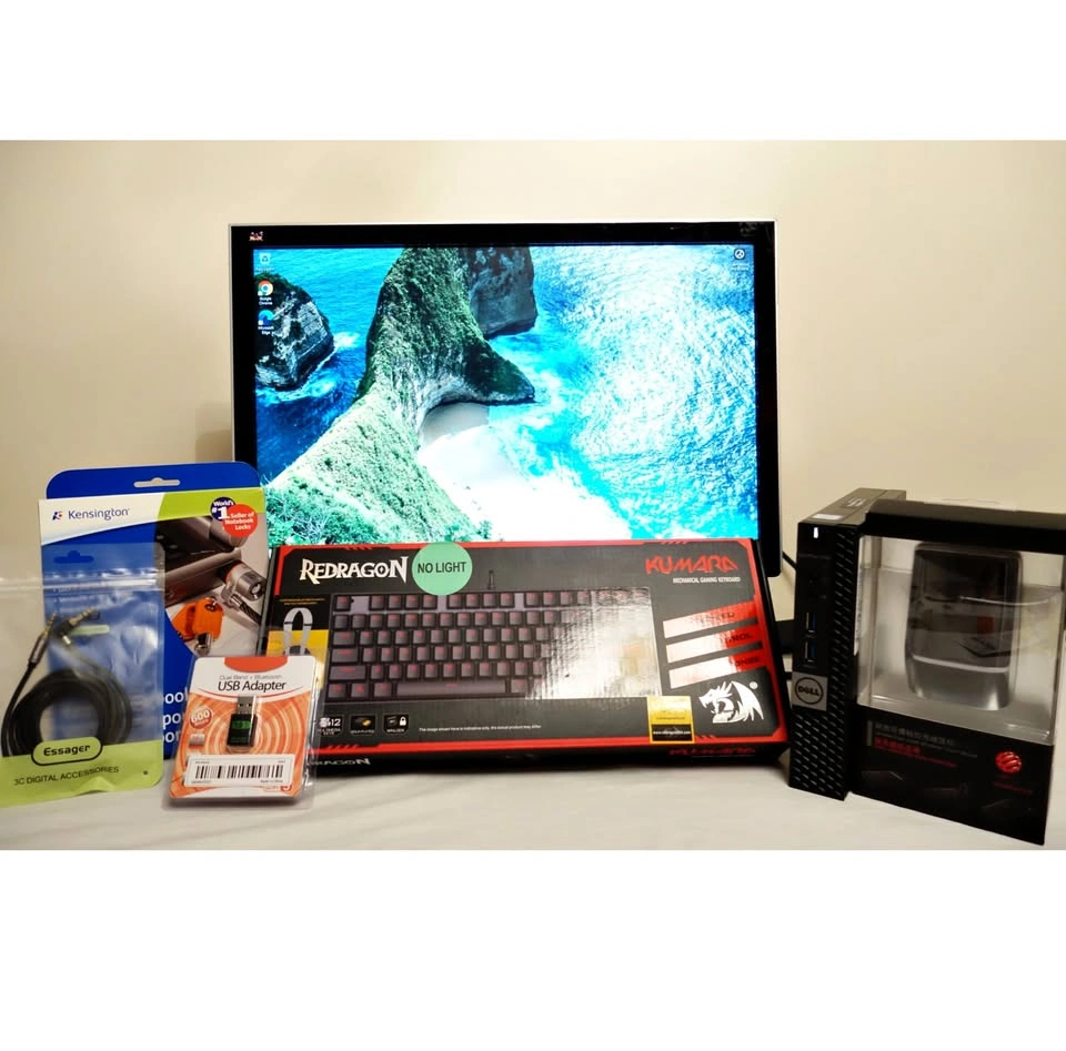 Dell Optiplex Micro 7040 Computer Bundle w/ Monitor & Peripheral