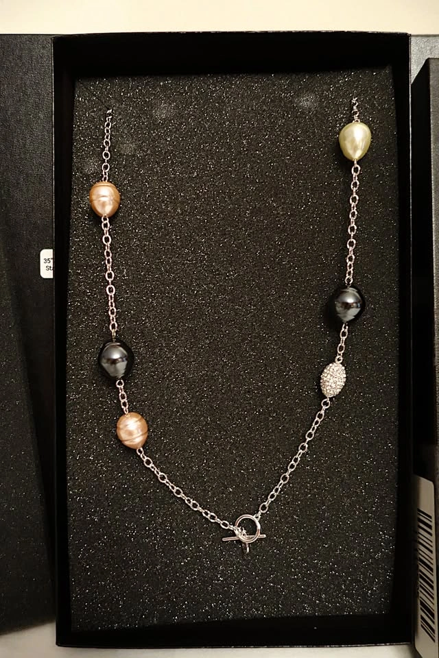 Lot of 6 Kathy Levine Pearl & Crystal Ball Station Necklaces - photo 2