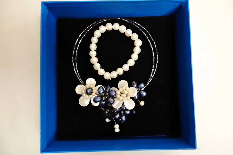 Set of 2 Cultured Freshwater Pearl & Mother of Pearl Necklace &