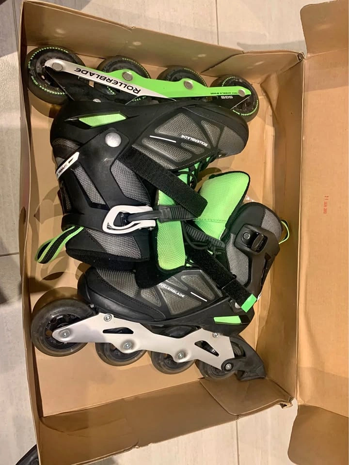 Rollerblades Spark 82 Size 8 Inline Skates
