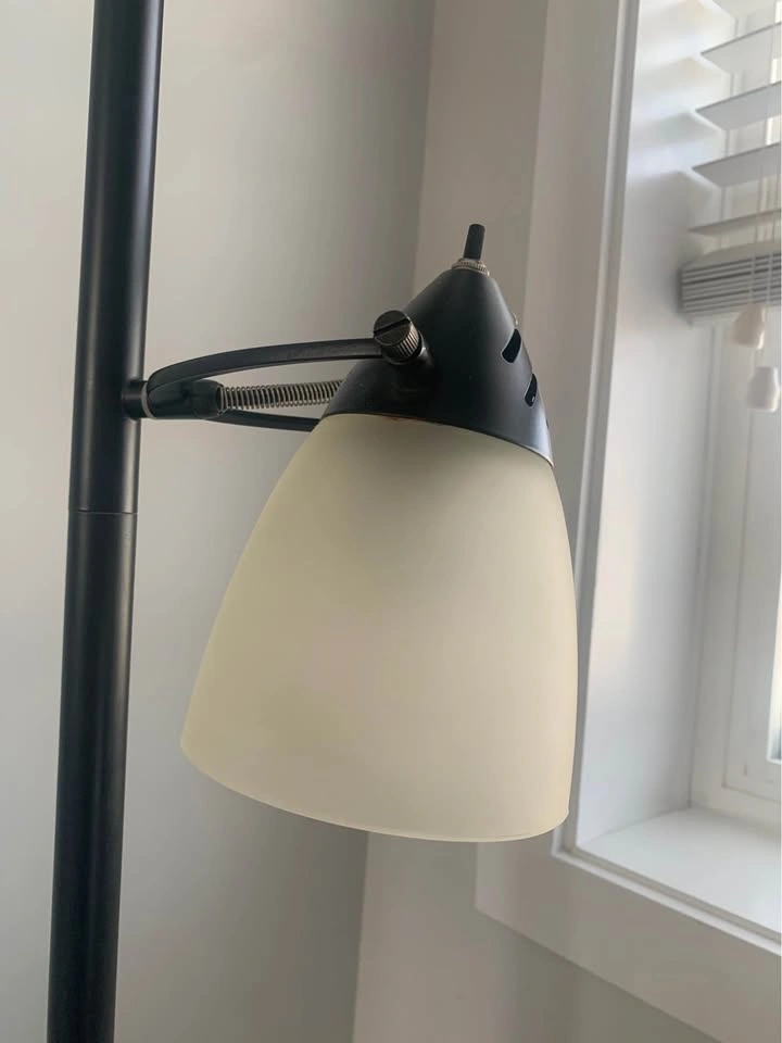 Floor lamp - great condition - photo 2
