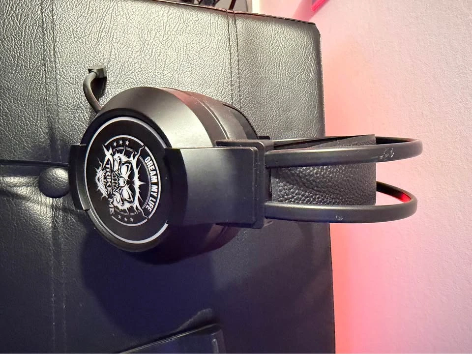 Black Wired Gaming Headphones - photo 2